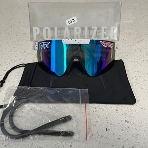 Put viper sunglasses